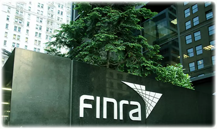 школа безопасных инвестиций от FINRA